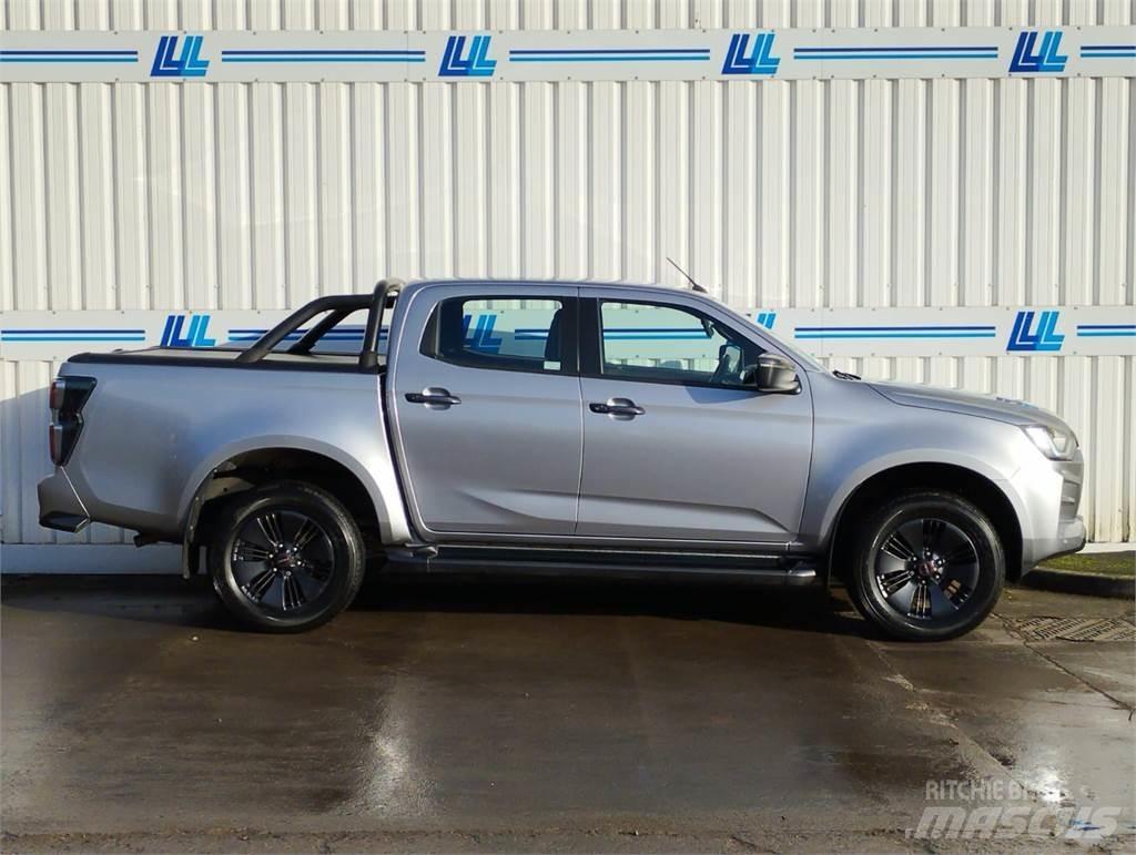 Isuzu V-Cross Pick up/Platou