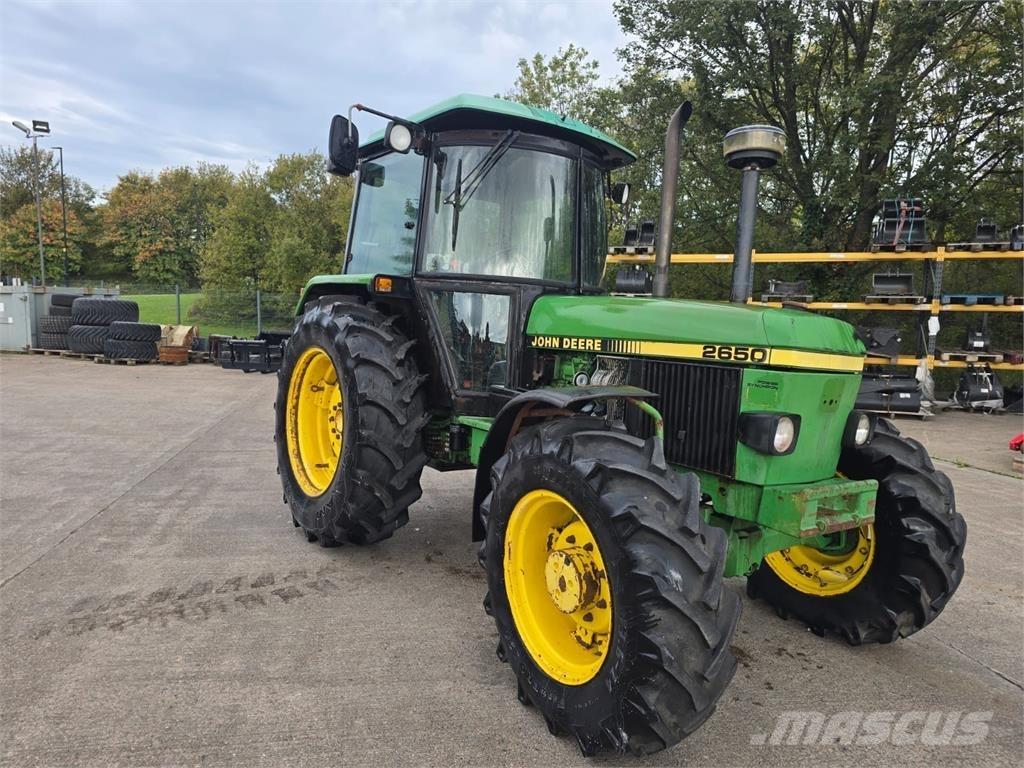 John Deere 2650 Tractoare