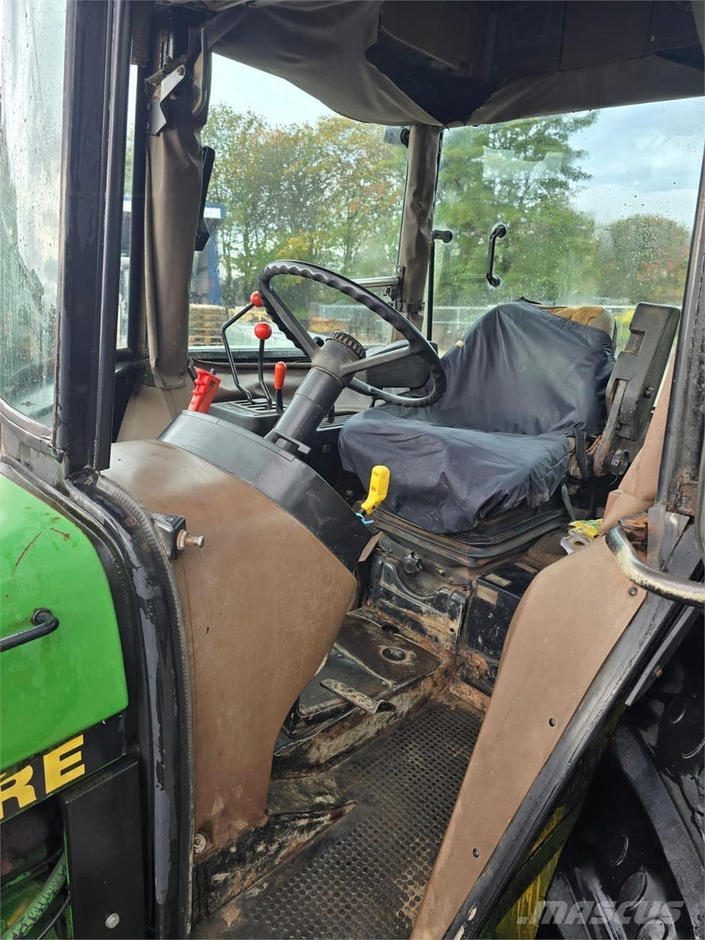 John Deere 2650 Tractoare