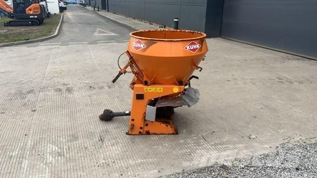 Kuhn Spreader Împrastierea mineralelor