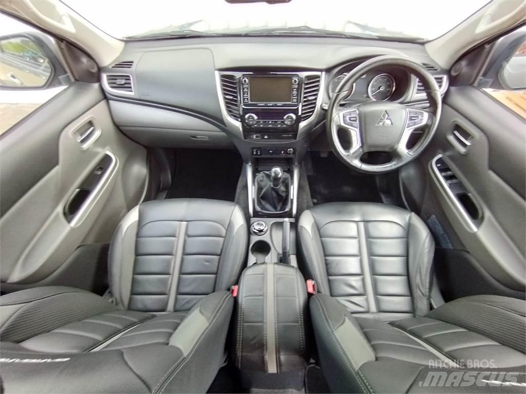 Mitsubishi L200 Utilaje construcții - Altele