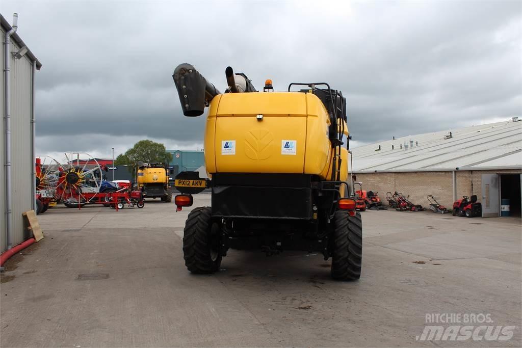 New Holland CX8040 Combine de secerat