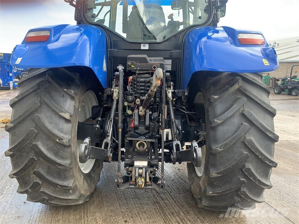 New Holland T7.200 Tractoare