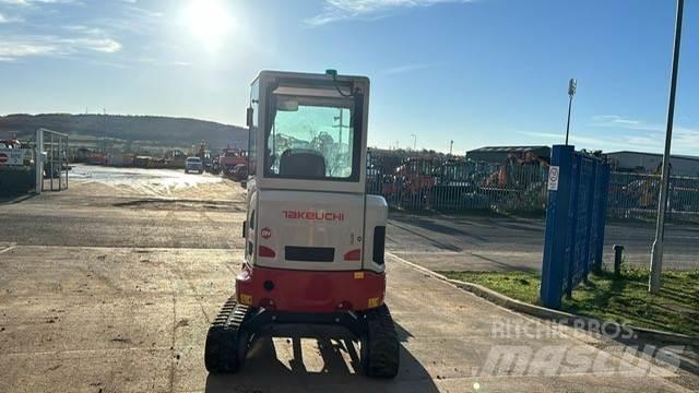 Takeuchi  Excavatoare pe șenile

