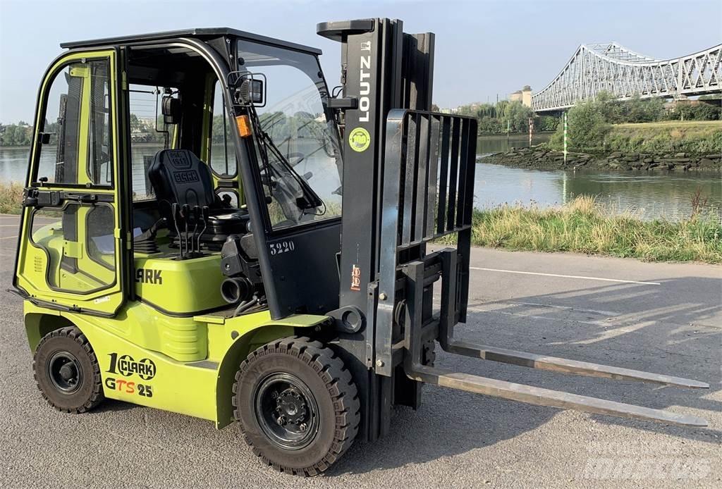 Clark GTS25D Strivuitoare-altele