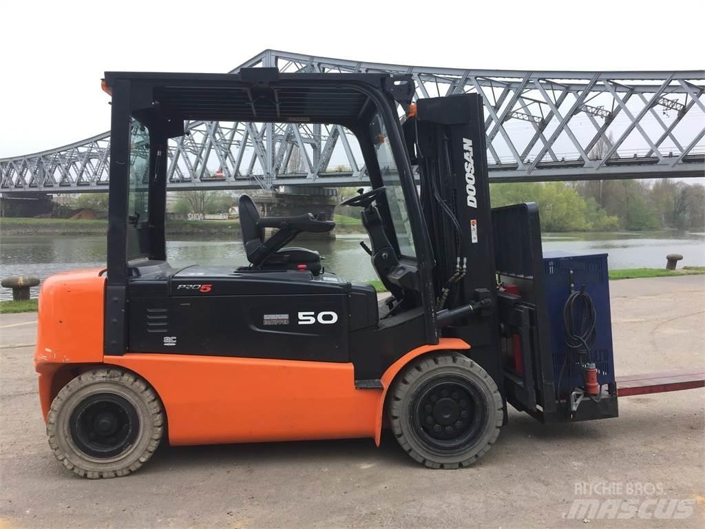 Doosan B50X Strivuitoare-altele