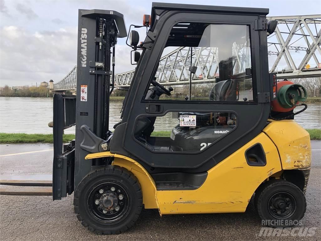 Komatsu FG25 Strivuitoare-altele