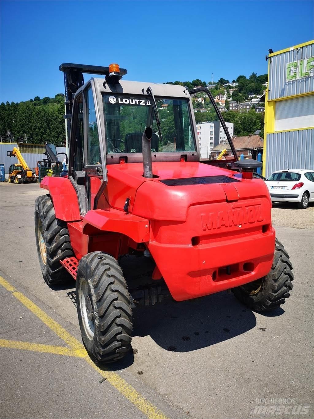 Manitou M26-4 Masini de teren dificil