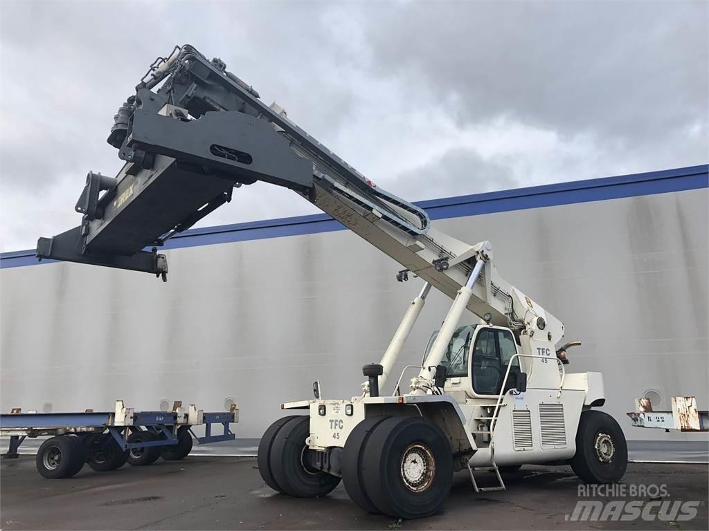 Terex TFC45 Stivuitoare Telescopice Rotative