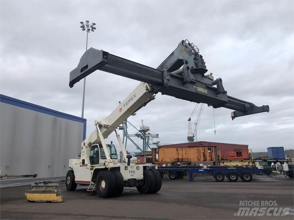 Terex TFC45 Stivuitoare Telescopice Rotative