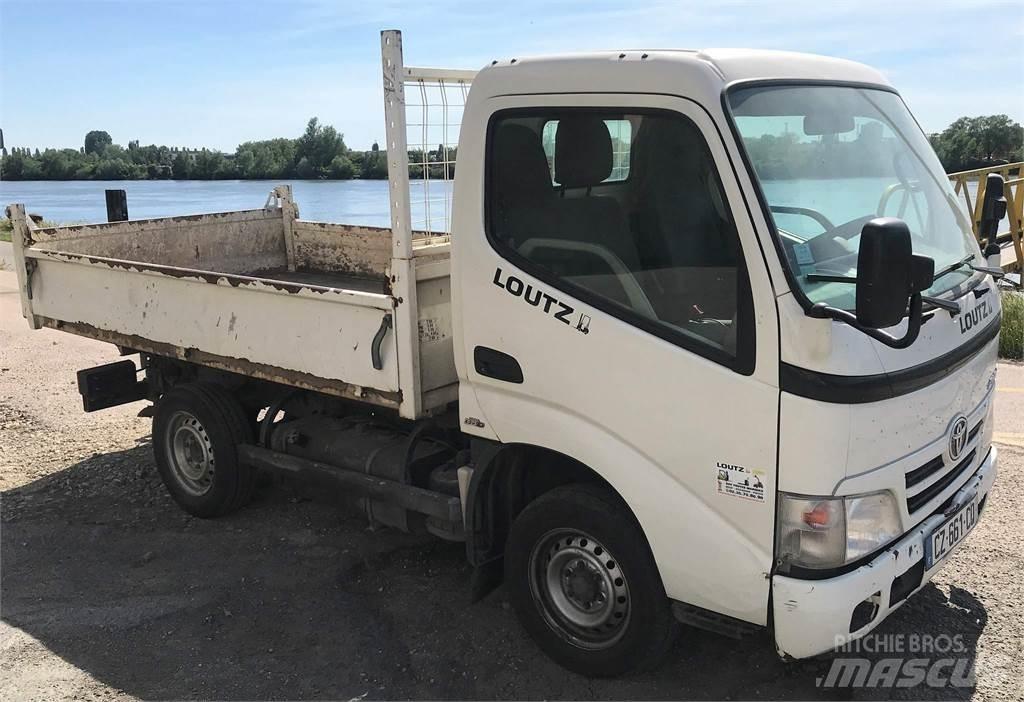 Toyota NT21Y Autobasculanta