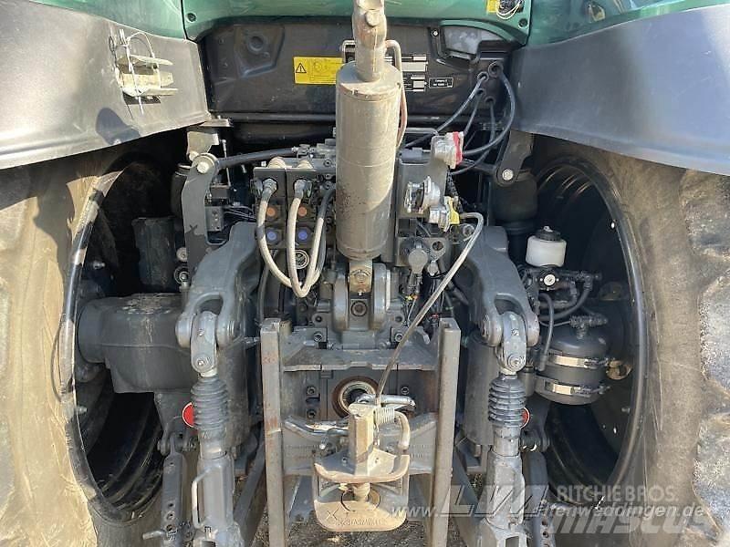Valtra T174 Tractoare