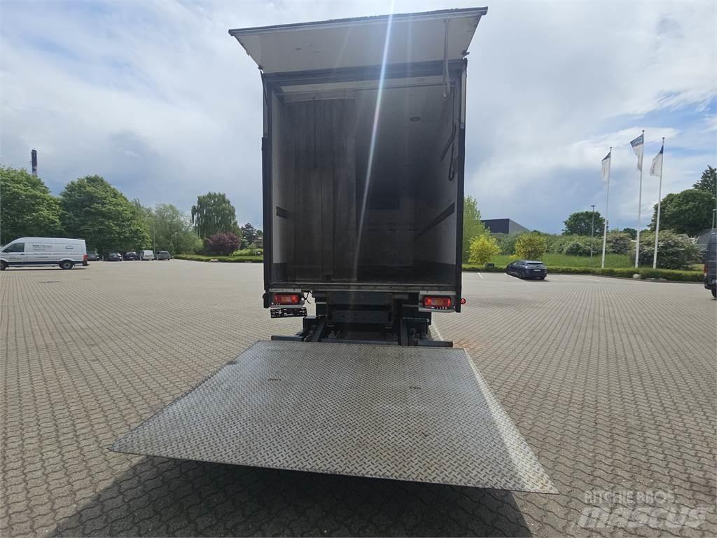 Volvo FE320 Camion cu control de temperatura
