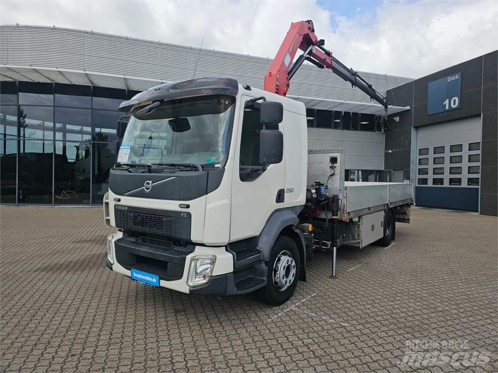 Volvo FL250 Camioane cu macara