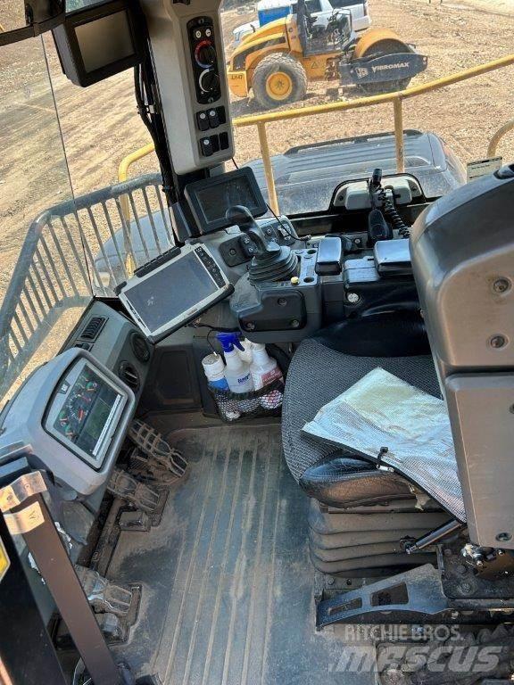 CAT 836K Utilaje construcții - Altele