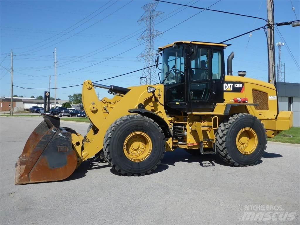 CAT 938M Incarcator pe pneuri