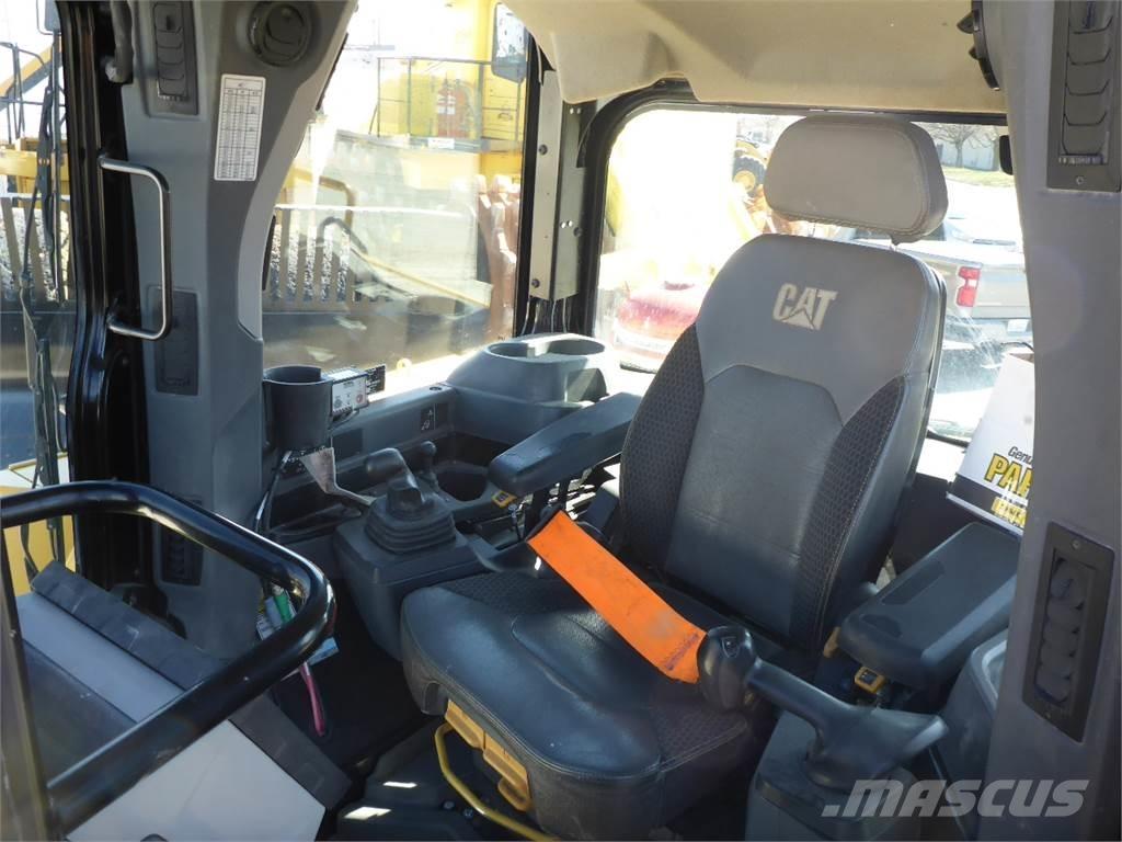 CAT D6 WH Buldozere pe senile