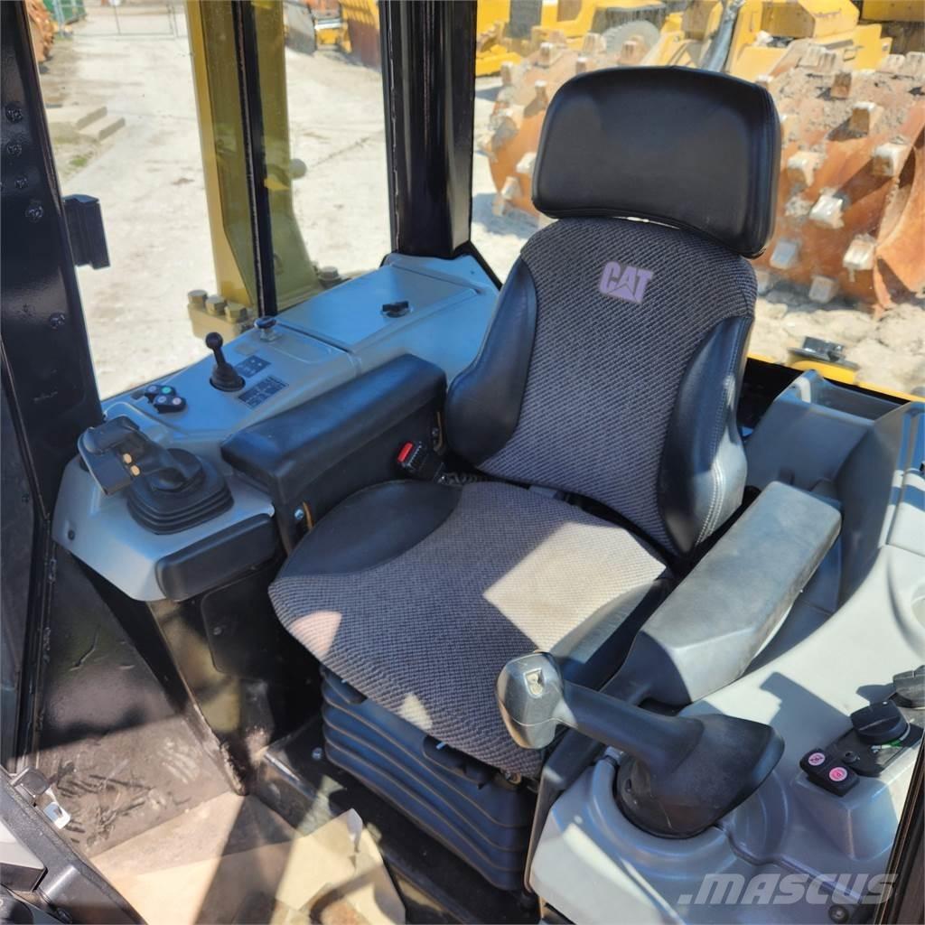 CAT D6N LGP Buldozere pe senile