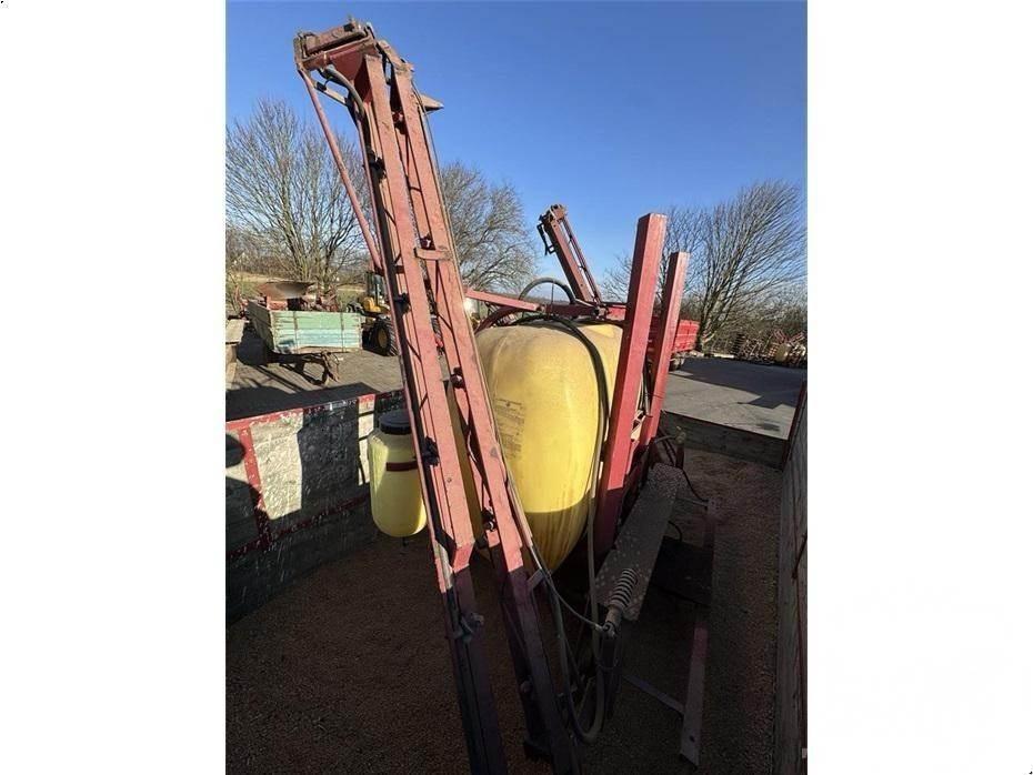 Hardi 1000 ltr., 12 m. Utilaje agricole - Altele