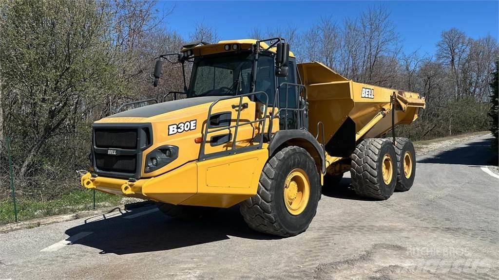 Bell B30E 6x6 Minitractor de teren