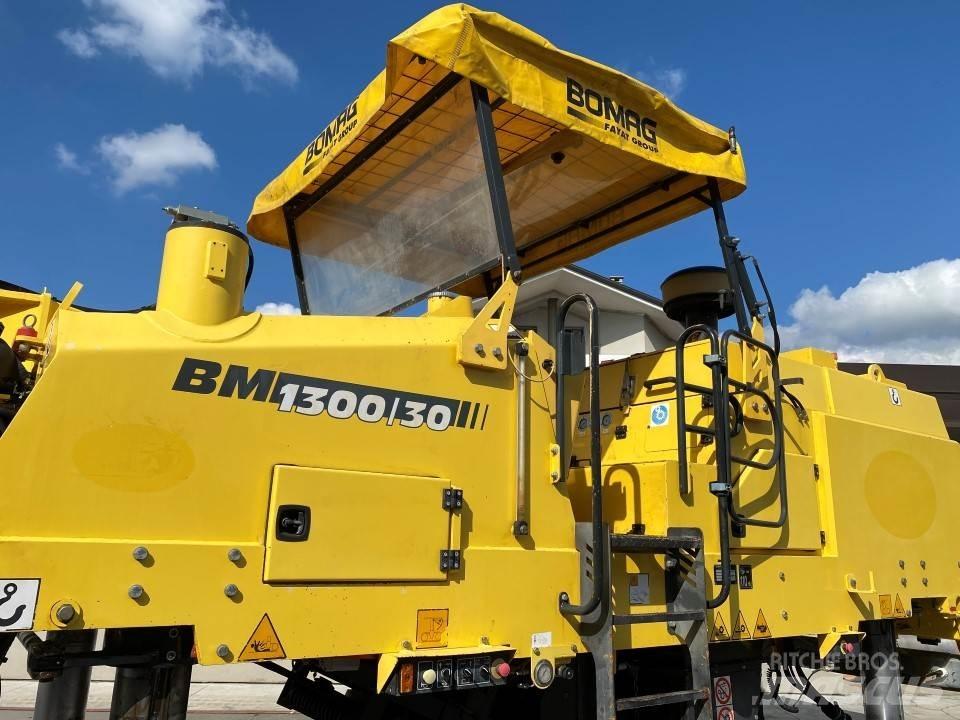 Bomag BM1300/30 Utilaje asfalt cu freze reci