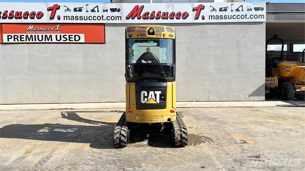 CAT 302CR Mini excavatoare < 7t