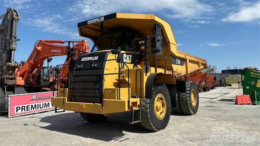 CAT 770 Minitractor de teren