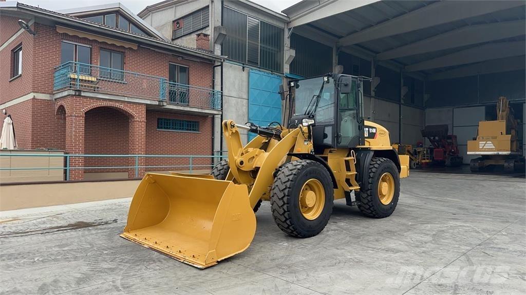 CAT 914M Incarcator pe pneuri