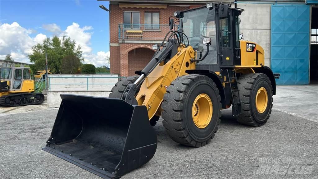 CAT 924H Incarcator pe pneuri
