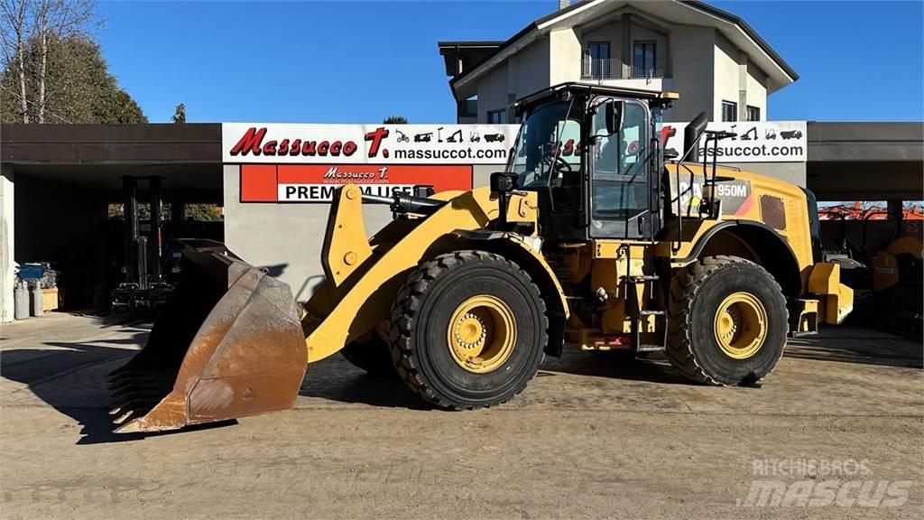 CAT 950M Incarcator pe pneuri
