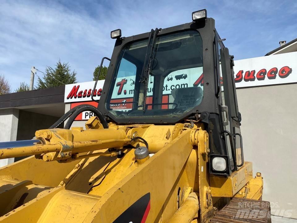 CAT 953C Incarcator pe pneuri