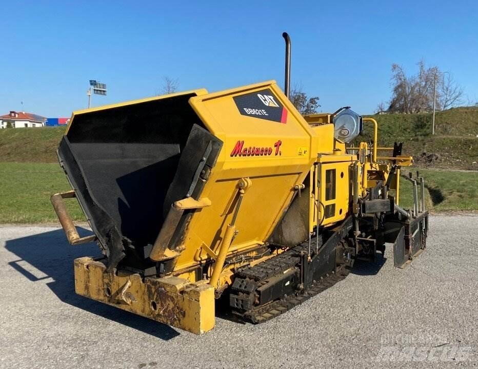 CAT BB621E Pavatoare asfalt