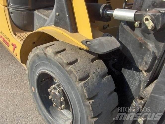 CAT DP30N Stivuitor diesel