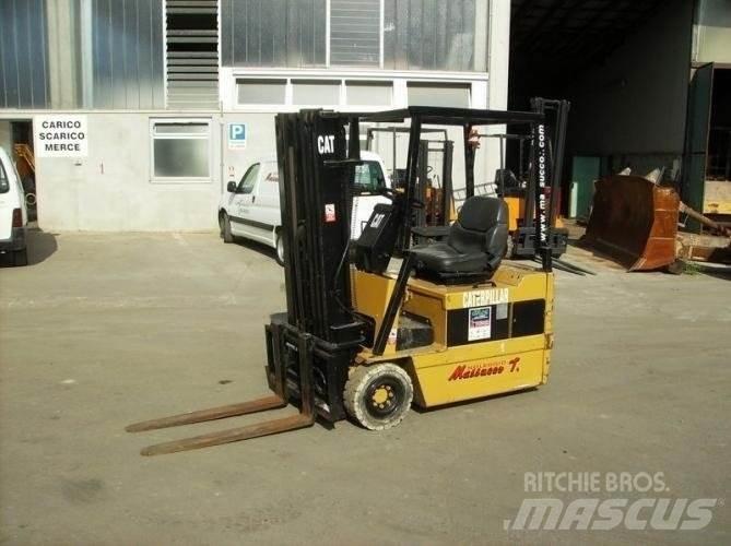 CAT EP15T Stivuitor electric