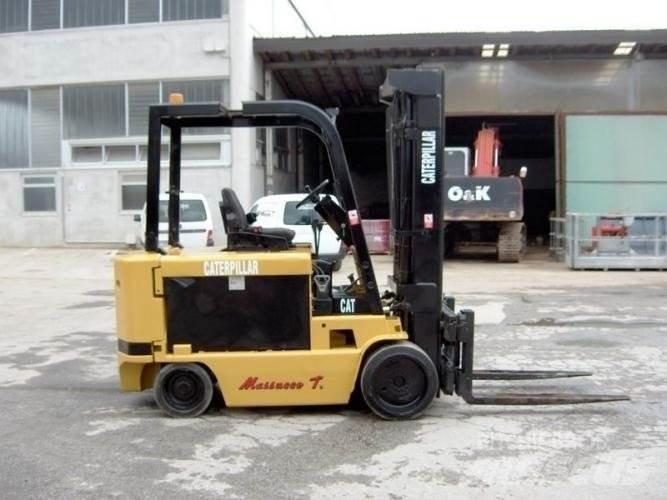 CAT M100D Stivuitor electric