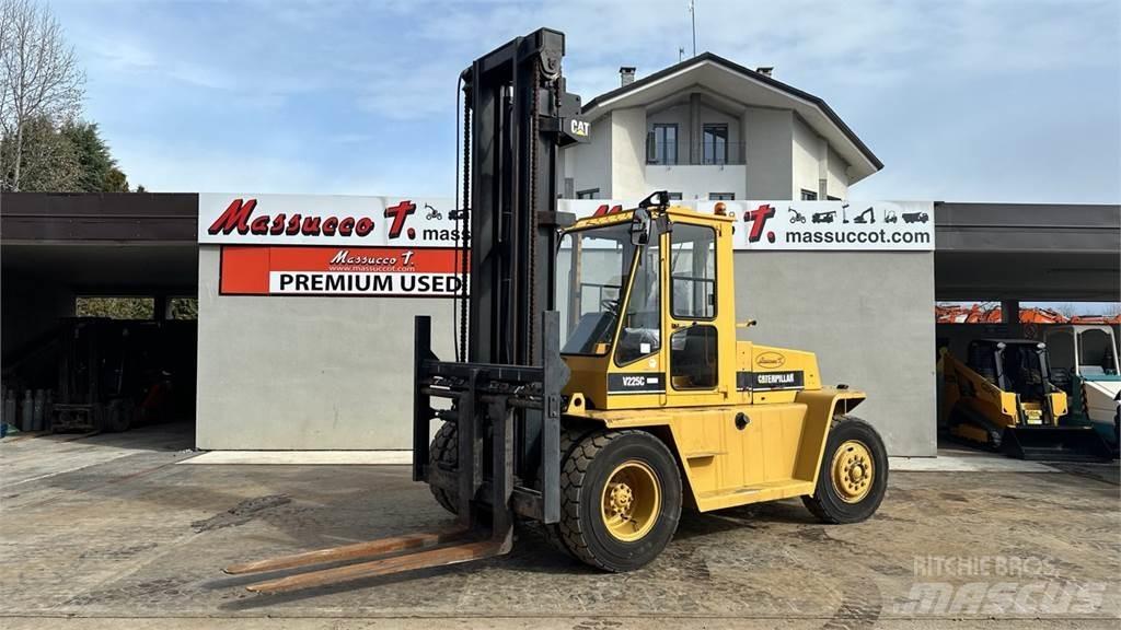 CAT V225C Stivuitor diesel