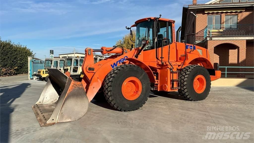Fiat-Hitachi W190 Incarcator pe pneuri