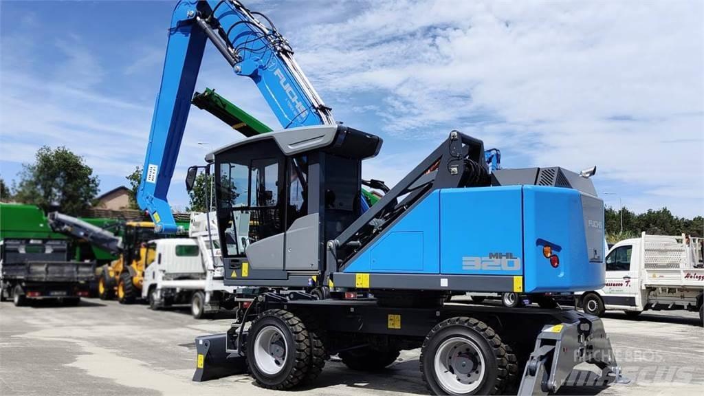 Fuchs MHL 320 Excavatoare cu roti