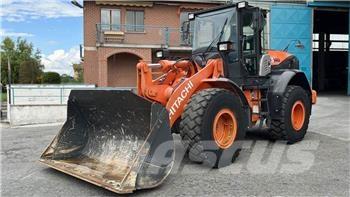Hitachi ZW140-5B Incarcator pe pneuri