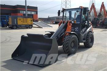 Hitachi ZW75 – 6C Incarcator pe pneuri