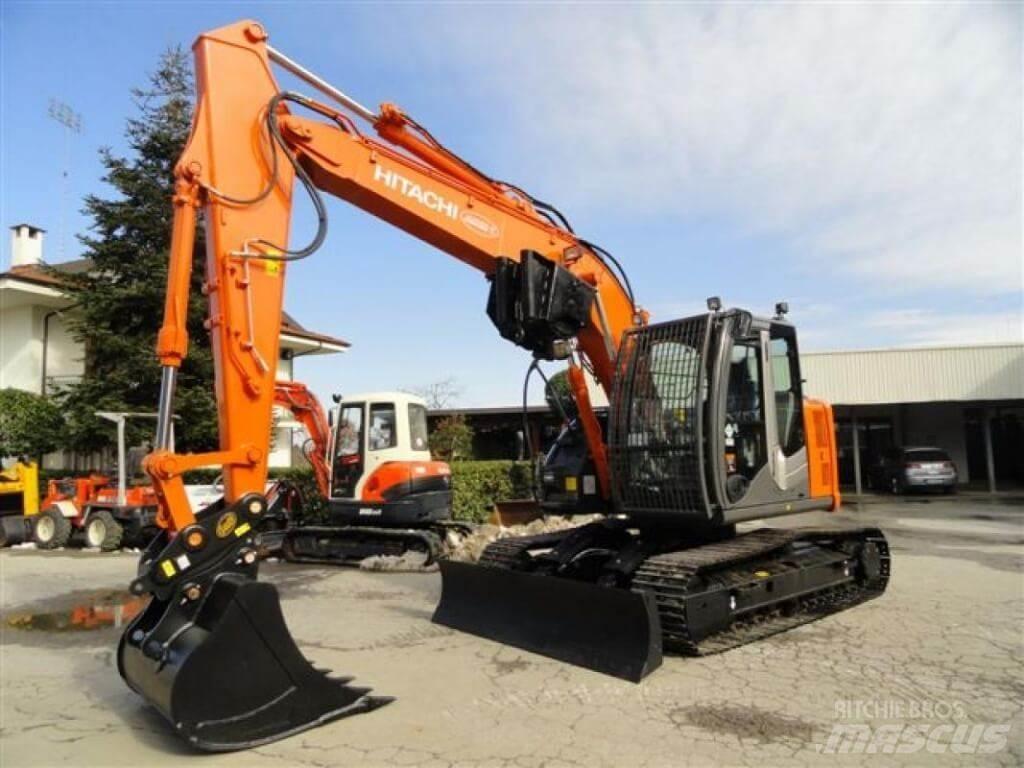 Hitachi ZX135 US-6 Excavatoare