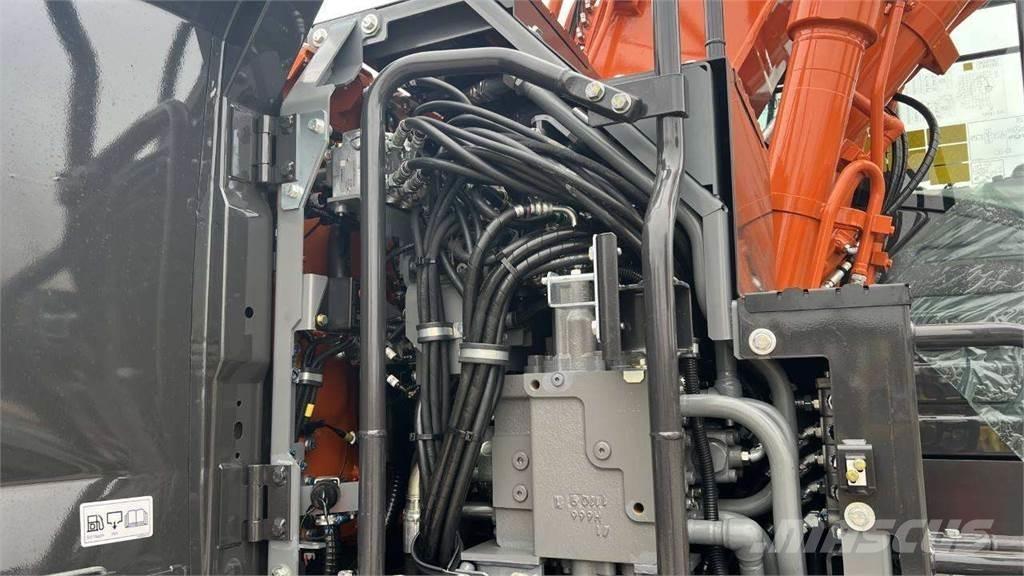 Hitachi ZX175W-7 Excavatoare cu roti