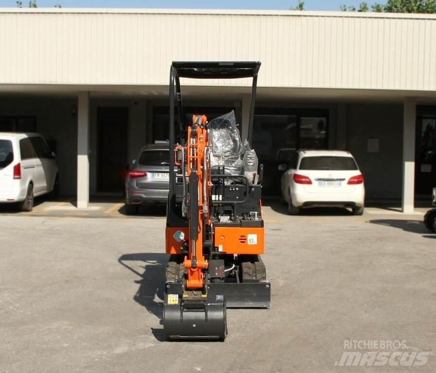 Hitachi ZX17U-6 YR Mini excavatoare < 7t