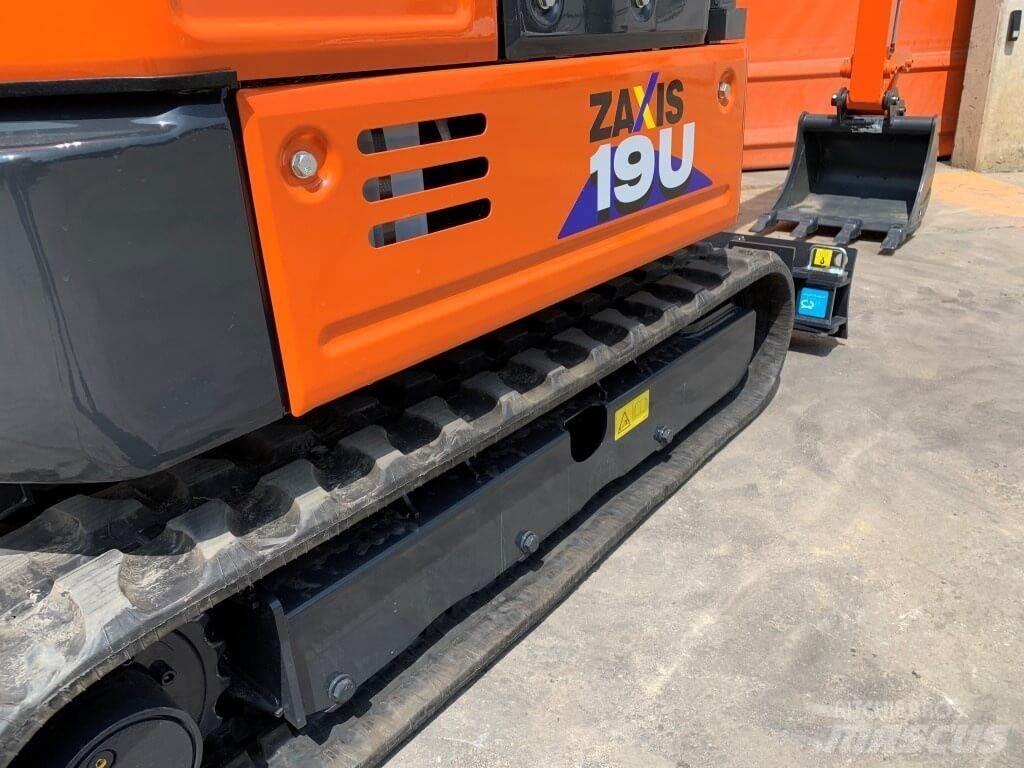 Hitachi ZX19U-6 Mini excavatoare < 7t