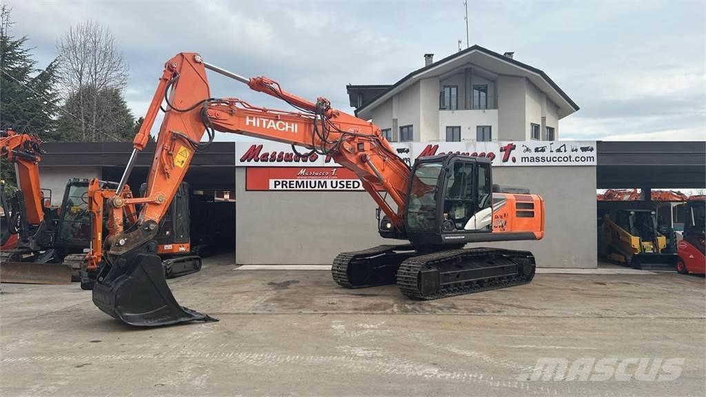 Hitachi ZX210LCN-5B Excavatoare pe șenile
