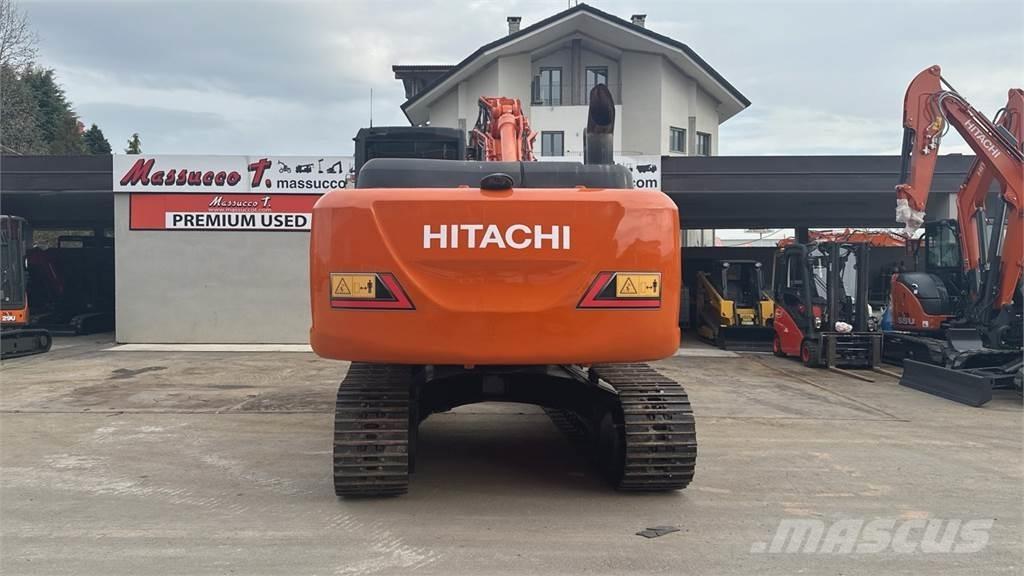 Hitachi ZX210LCN-5B Excavatoare pe șenile
