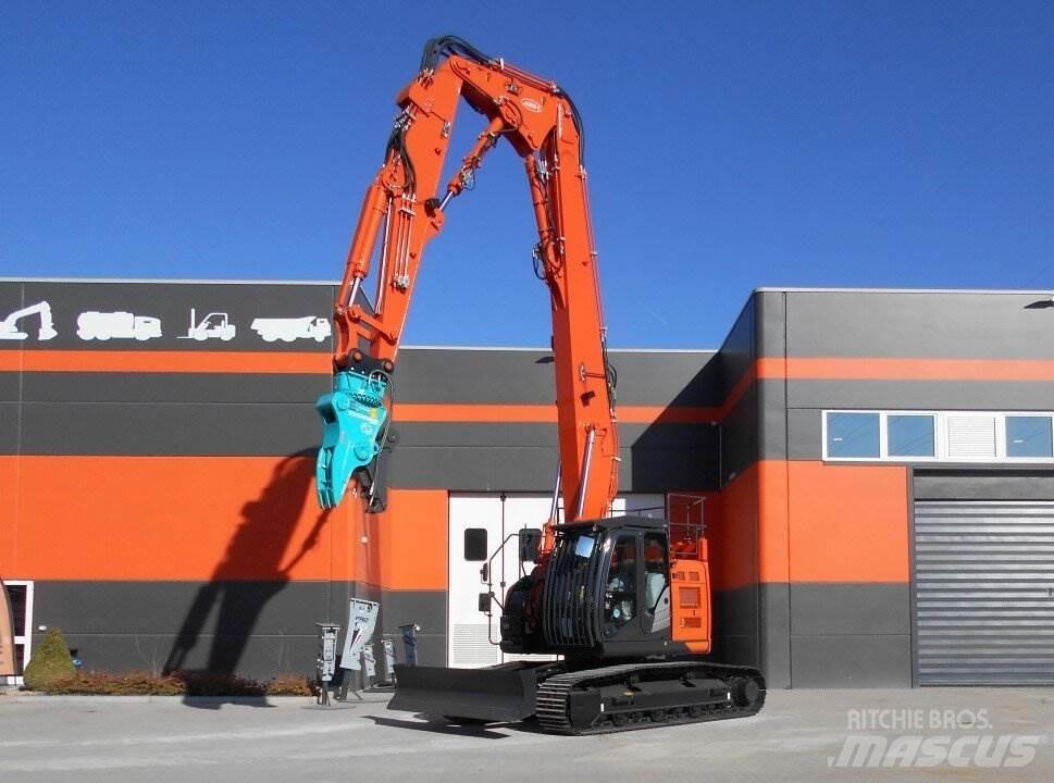 Hitachi ZX225-US6 Excavatoare pe șenile
