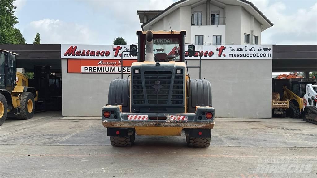 Hyundai HL760-9A Incarcator pe pneuri