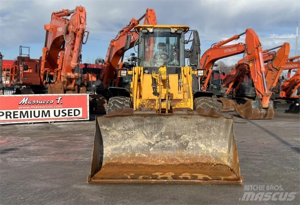 JCB 426 ZX Incarcator pe pneuri