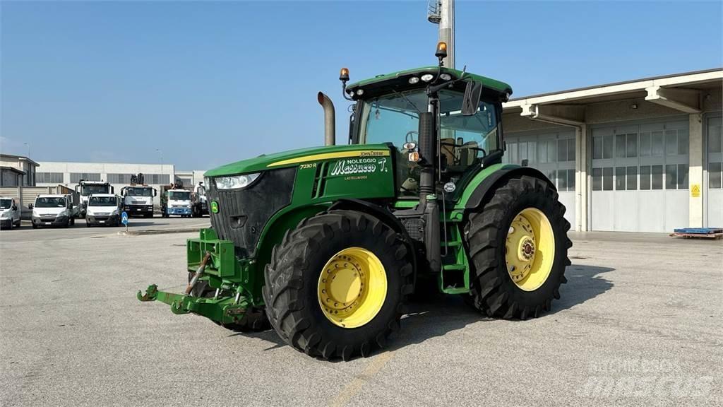 John Deere 7230R Lame pentru dezapezire si pluguri